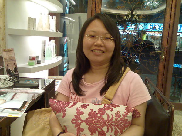 王俐人--剪髮記