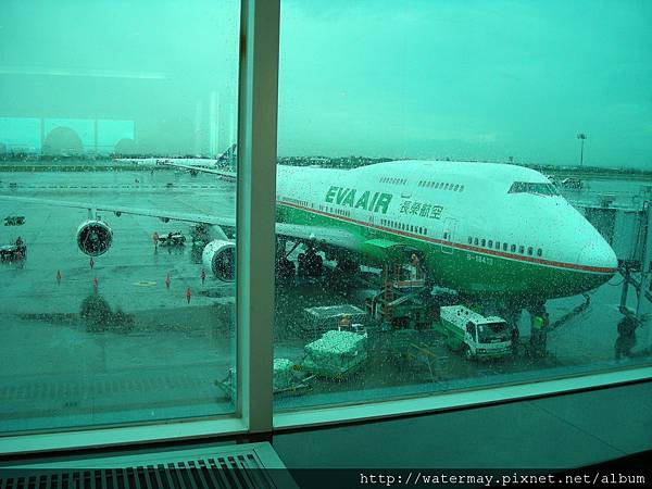 要載我到北京的飛機-1