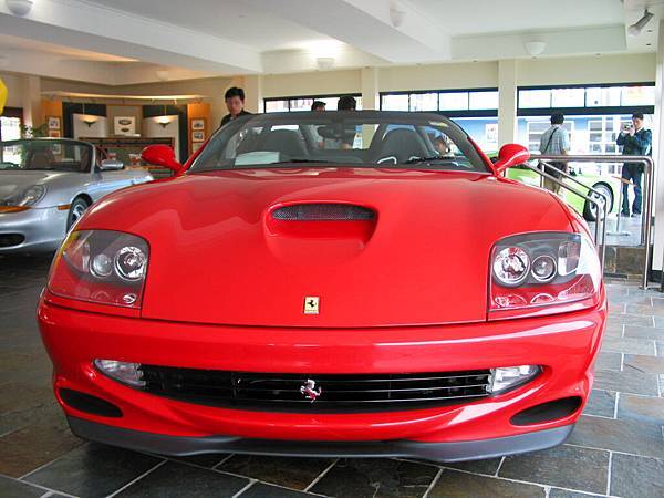 102106_FerrariFront