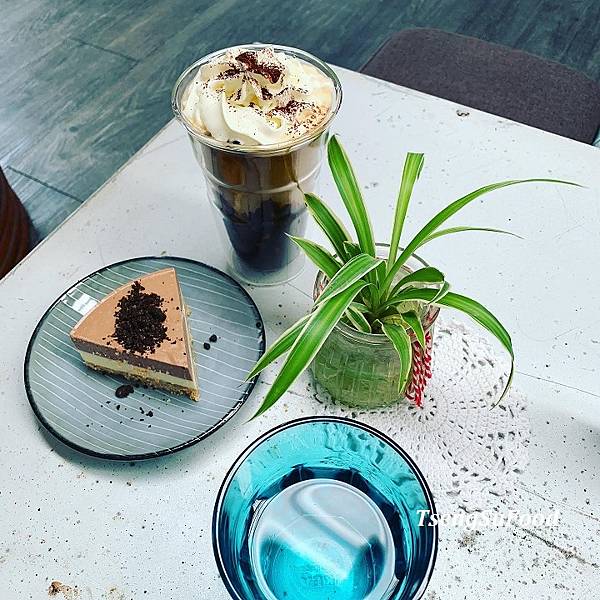 [食記] 宜蘭頭城 kakahong甜點X手作咖啡店~甜點
