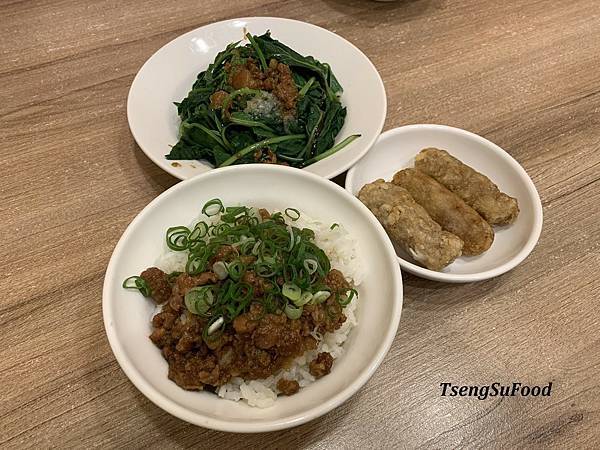 [食記] 台中中區 嵐肉燥飯~隱身第二市場美食