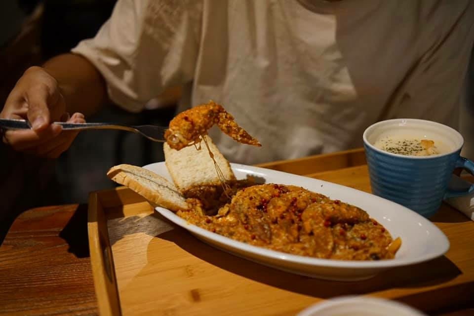 雙胞胎廚房_惡魔墨西哥肉醬辣味雞翅燉飯.jpg