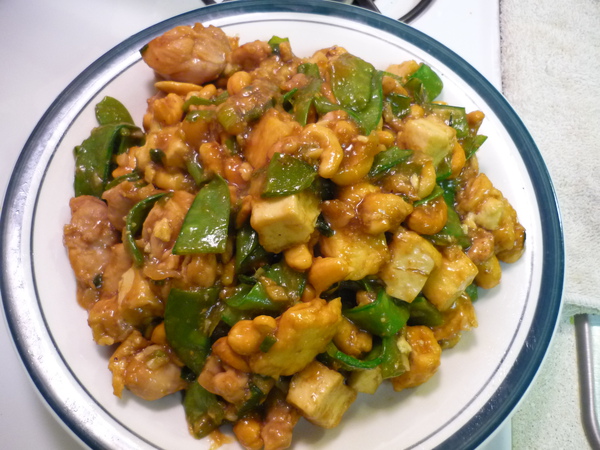 Snow Pea and Cashew Chicken