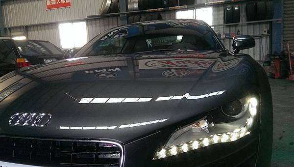 audi R8 LED 頭燈