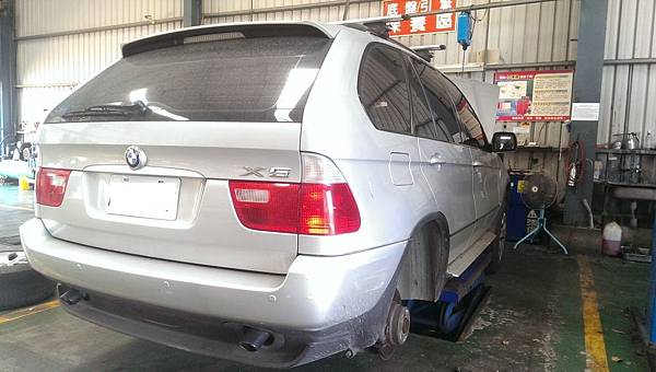 BMW X5 (E53) 85,000 定保