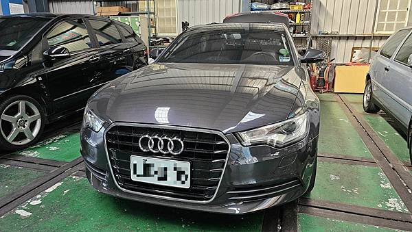 Audi A6/Q5車系環保材質更換(@iyp2428p)