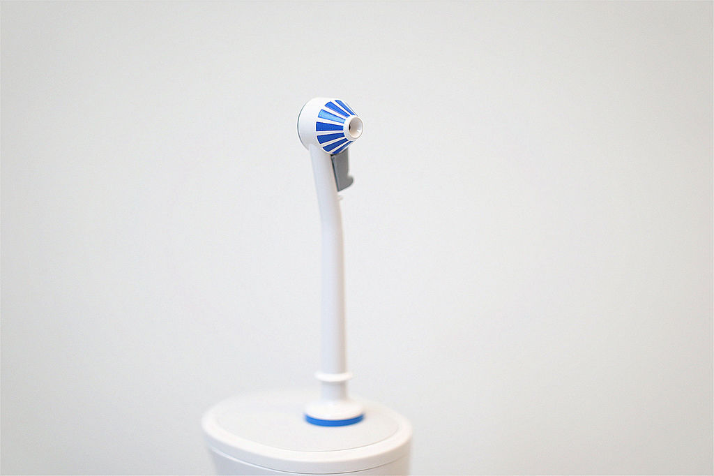 歐樂B Oral-B可攜式沖牙機沖牙器 (4).jpg