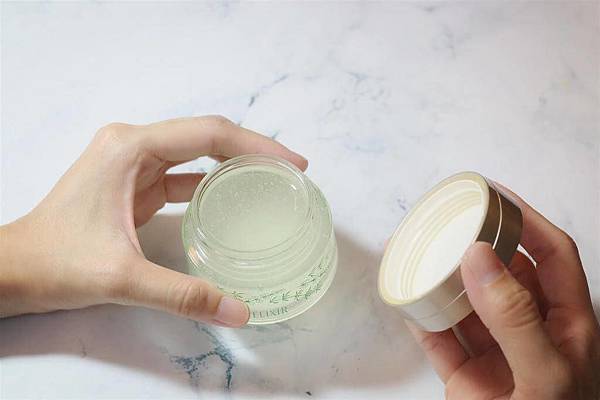 簡單睡前保養品 簡單睡前保養