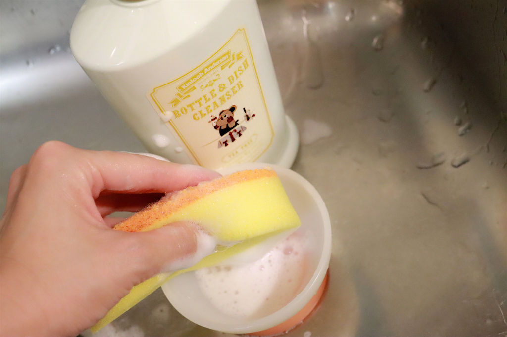 Kinloch Anderson (18).jpg Kinloch Anderson (18).jpg