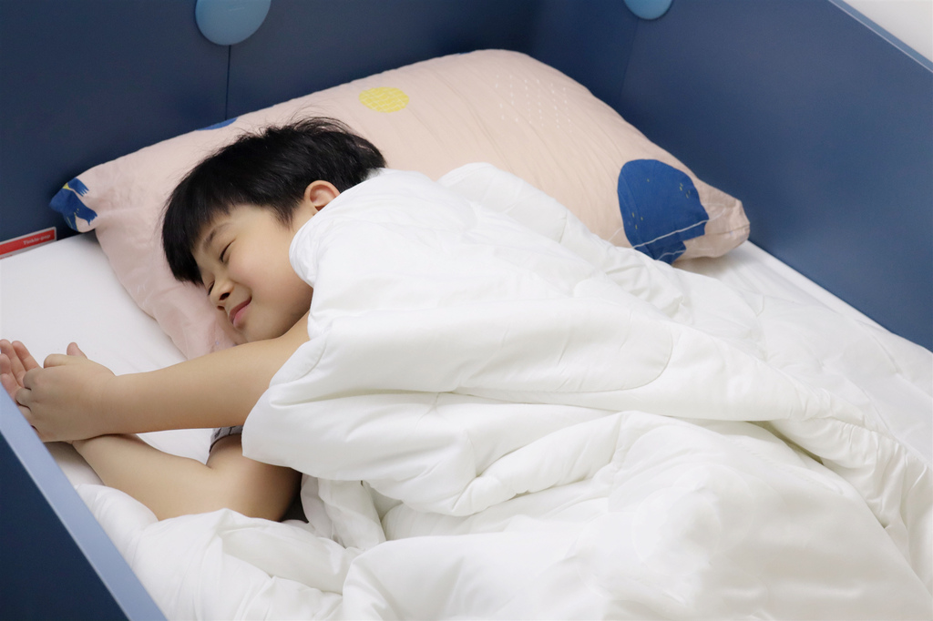 德國Traumnacht夢幻之夜四季被 (9).jpg 德國Traumnacht夢幻之夜四季被 (9).jpg