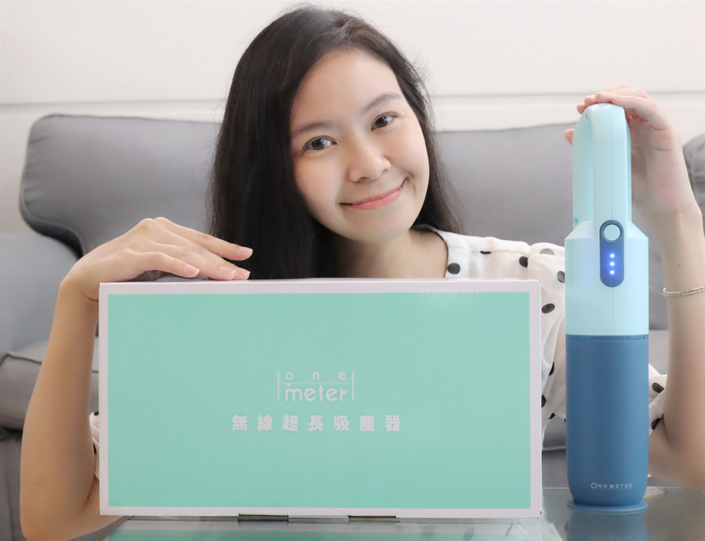 one-meter無線超長手持充電吸塵器 (1).JPG one-meter無線超長手持充電吸塵器 (1).JPG