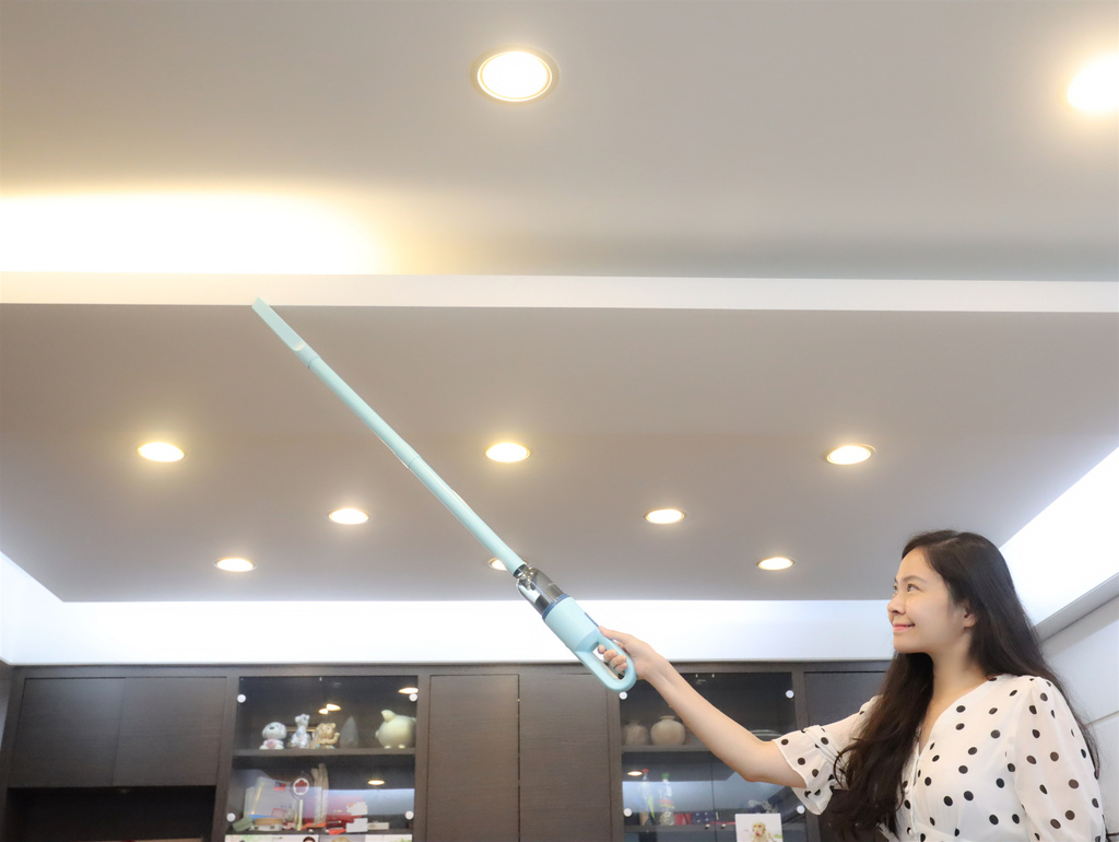 one-meter無線超長手持充電吸塵器 (16).JPG one-meter無線超長手持充電吸塵器 (16).JPG