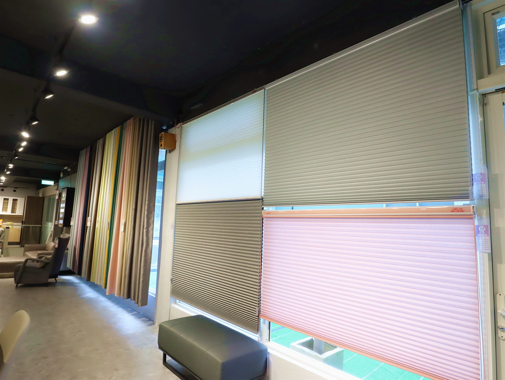 窗簾小姐 (3).JPG 窗簾小姐 (3).JPG