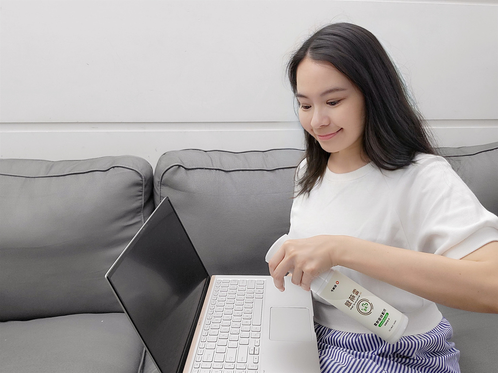 紅柿子雷萌銀防護抑菌噴霧 防護潔手凝露 (4).jpg 紅柿子雷萌銀防護抑菌噴霧 防護潔手凝露 (4).jpg