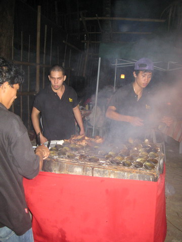 空氣中都是BBQ的味道