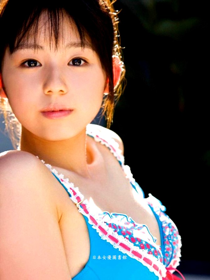 Rina Koike01.jpg