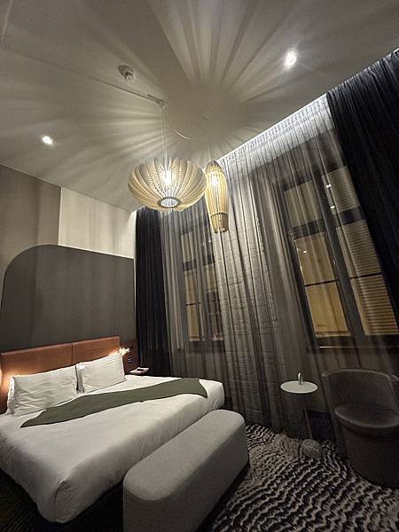 身材高挑@布達佩斯 Hotel GIN Budapest