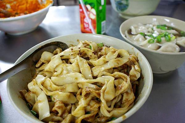 晚餐建宏牛肉麵01.jpg