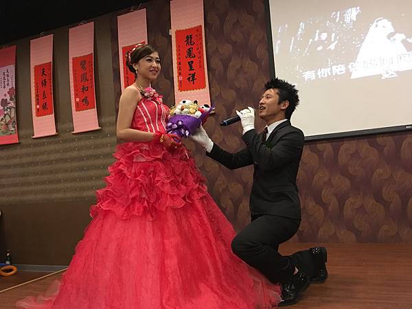 1228屏東東隆堂婚宴會館婚禮主持+魔術汽球表演 (14).JPG