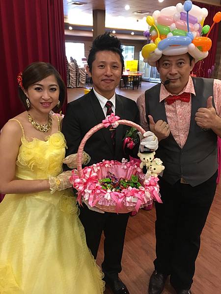 1228屏東東隆堂婚宴會館婚禮主持+魔術汽球表演 (21).JPG