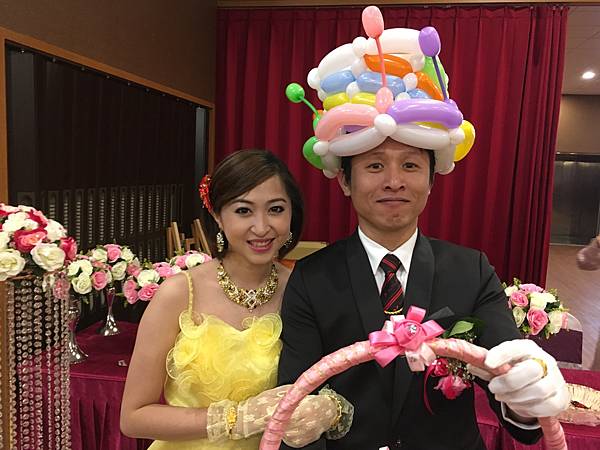 1228屏東東隆堂婚宴會館婚禮主持+魔術汽球表演 (22).JPG