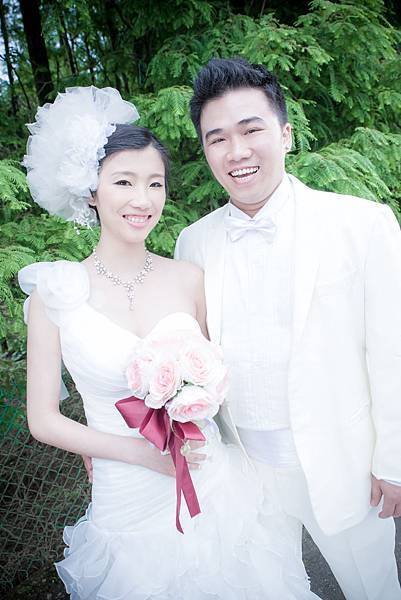 自助婚紗/婚紗照/婚紗攝影-感謝新人推薦-何長霖+鍾依婷