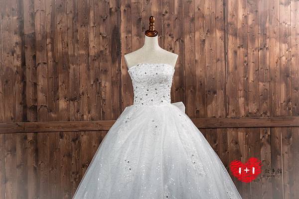 手工婚紗推薦:絕妙性感透膚蕾絲