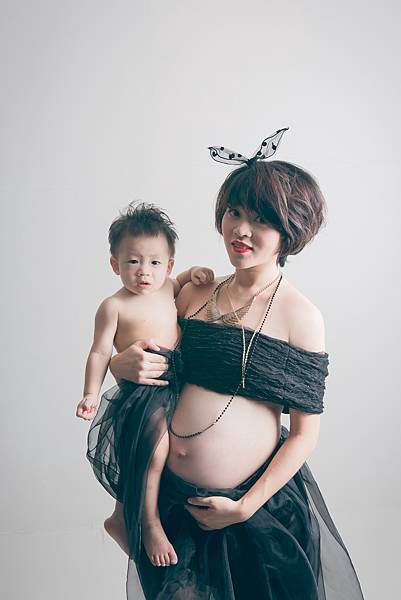[孕婦寫真/孕婦照/孕媽咪寫真]高雄攝影工作室推薦