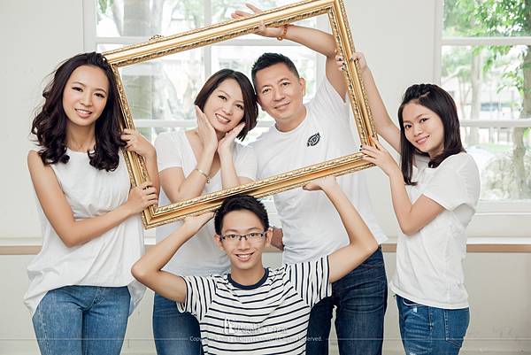 全家福照,全家福照推薦,全家福照攝影,高雄全家福照,高雄 全家福照,全家福照 高雄,南部全家福照,南部 全家福照,全家福照 推薦,全家福照 南部,全家福照價錢,全家福照價格,全家福照 價錢,全家福照 價格 自助婚紗工作室,自助婚紗推薦,自助婚紗價格,自助婚紗高雄,自助婚紗 高雄,自助婚紗南部,自助婚紗 南部,高雄 自助婚紗,高雄自助婚紗,自助婚紗 推薦