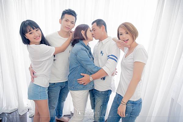 全家福照,全家福照推薦,全家福照攝影,高雄全家福照,高雄 全家福照,全家福照 高雄,南部全家福照,南部 全家福照,全家福照 推薦,全家福照 南部,全家福照價錢,全家福照價格,全家福照 價錢,全家福照 價格 自助婚紗工作室,自助婚紗推薦,自助婚紗價格,自助婚紗高雄,自助婚紗 高雄,自助婚紗南部,自助婚紗 南部,高雄 自助婚紗,高雄自助婚紗,自助婚紗 推薦