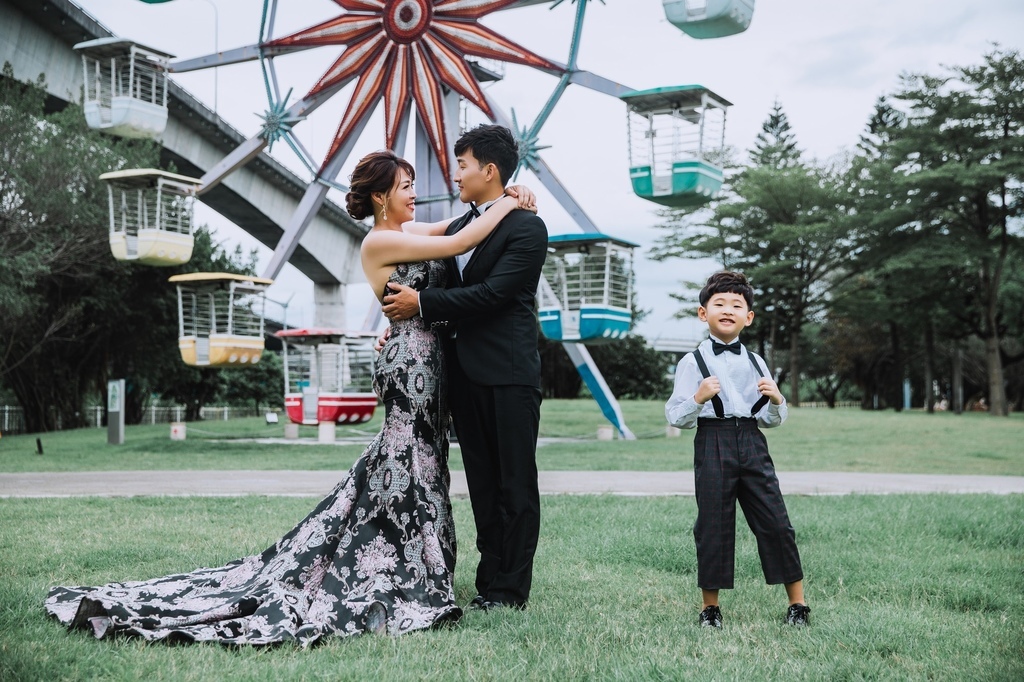 週年婚紗照,全家福婚紗照,全家福照,結婚周年照,婚紗照,全家福照推薦 (4).jpg 週年婚紗照,全家福婚紗照,全家福照,結婚周年照,婚紗照,全家福照推薦 (4).jpg