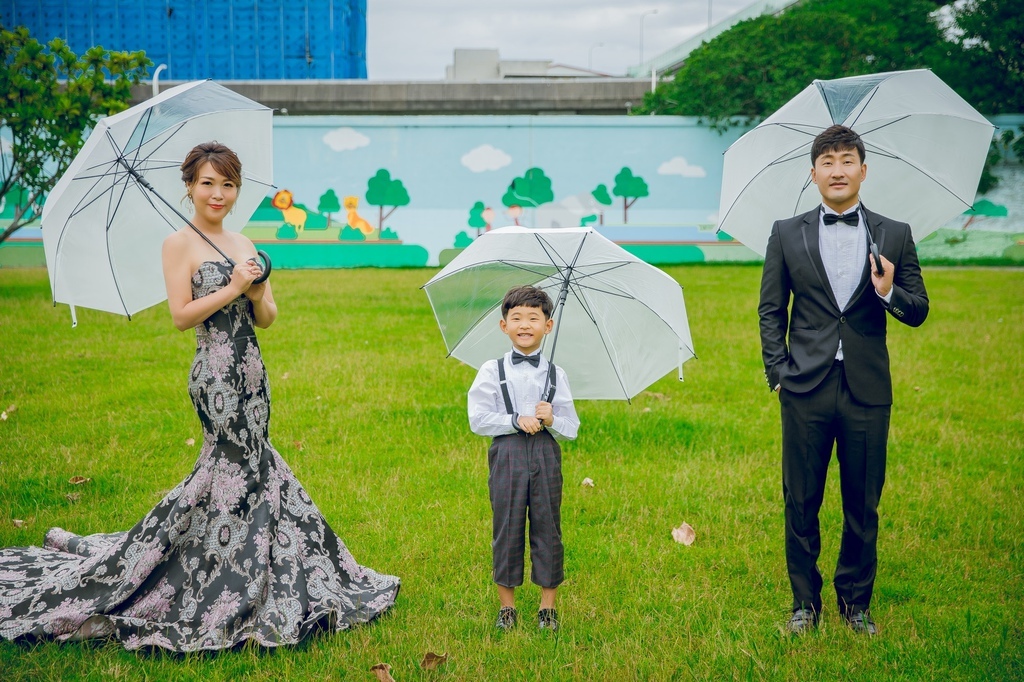 週年婚紗照,全家福婚紗照,全家福照,結婚周年照,婚紗照,全家福照推薦 (13).jpg 週年婚紗照,全家福婚紗照,全家福照,結婚周年照,婚紗照,全家福照推薦 (13).jpg