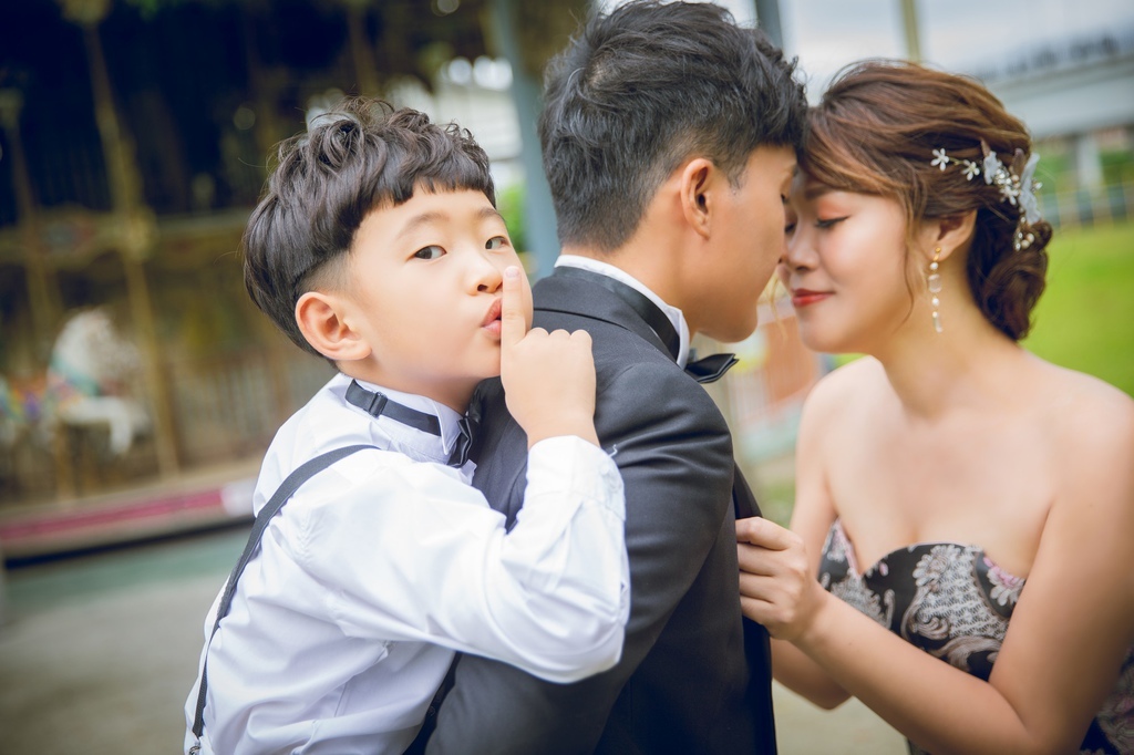 週年婚紗照,全家福婚紗照,全家福照,結婚周年照,婚紗照,全家福照推薦 (30).jpg 週年婚紗照,全家福婚紗照,全家福照,結婚周年照,婚紗照,全家福照推薦 (30).jpg