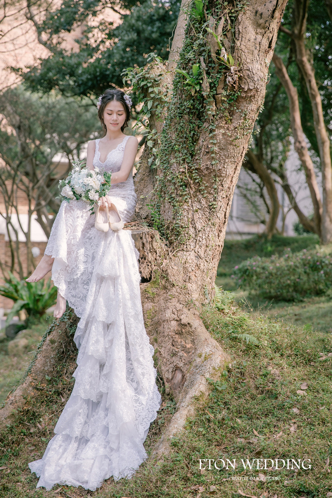 新娘白紗造型,白紗造型,新娘造型,白紗盤髮,頭紗造型,白紗進場造型,新娘造型2021,白紗 髮型 (19).jpg