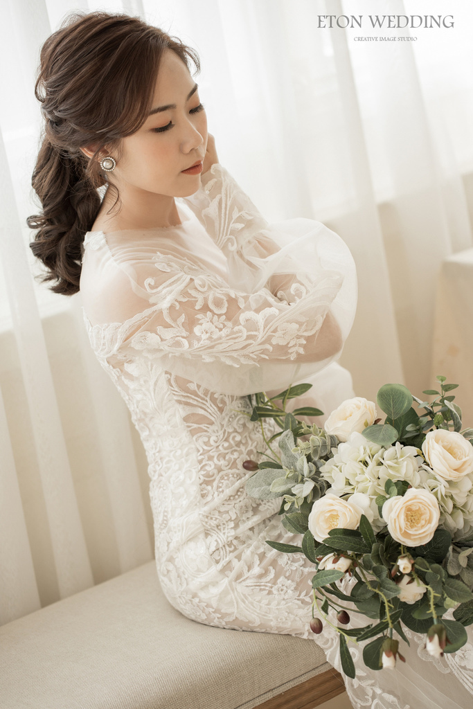 新娘白紗造型,白紗造型,新娘造型,白紗盤髮,頭紗造型,白紗進場造型,新娘造型2021,白紗 髮型 (26).jpg