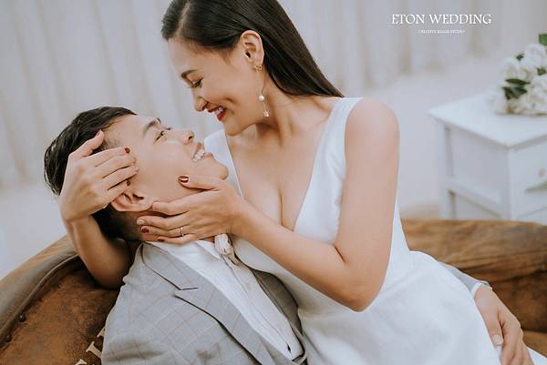 婚紗攝影,婚紗風格,棚拍婚紗照 ,室內婚紗照(15).jpg