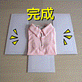 教學影片-最快速的摺衣服方法、最省空間的折衣技巧-3.gif