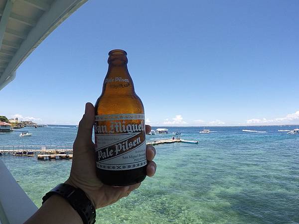 Wego菲律賓遊學-宿霧-啤酒.jpg
