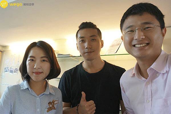 Amy參訪first englsih學校.jpg Amy參訪first englsih學校.jpg