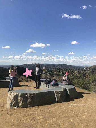 2018LA好萊塢登山去｜影音文字教學帶你怎麼真的走到HOLLYWOOD SIGN 後方 (8)_meitu_12.jpg