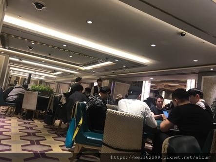 韓國首爾·德州撲克賭場Seoul Poker Room|華克山莊Casino買入金額及教你免費換餐點與賺紅利·只有外國人韓國人不能進賭場Grand Walkerhill (25).jpg 韓國首爾·德州撲克賭場Seoul Poker Room|華克山莊Casino買入金額及教你免費換餐點與賺紅利·只有外國人韓國人不能進賭場Grand Walkerhill (25).jpg
