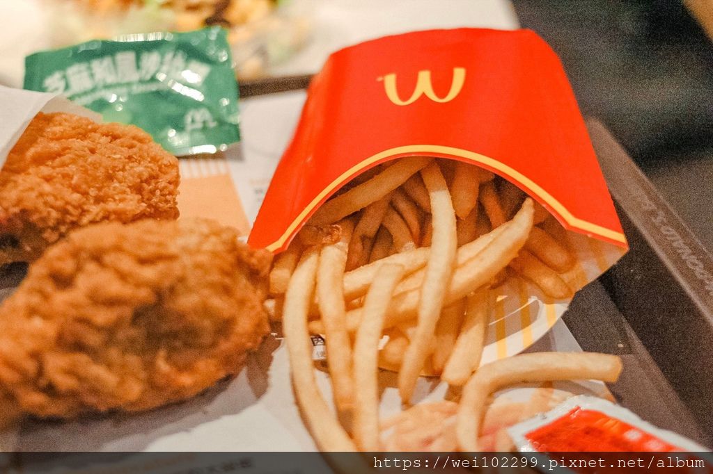 每次想不到無限時玩手遊・大肆聊天地方就想到它！麥當勞全新超值全餐美味：脆皮炸雞麥脆雞套餐｜i%5Cm lovin%5C it 歡樂美味就在麥當勞・2019麥當勞菜單Menu24小時不打烊23.jpg