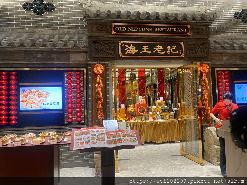 澳門自助旅遊·澳門威尼斯人必吃必玩必拍IG打卡熱門景點:澳門威尼斯人交通:澳門聖誕節:威尼斯人行李寄放價格106.jpg 澳門自助旅遊·澳門威尼斯人必吃必玩必拍IG打卡熱門景點:澳門威尼斯人交通:澳門聖誕節:威尼斯人行李寄放價格106.jpg