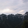 輕裝攻大霸 東霸群峰