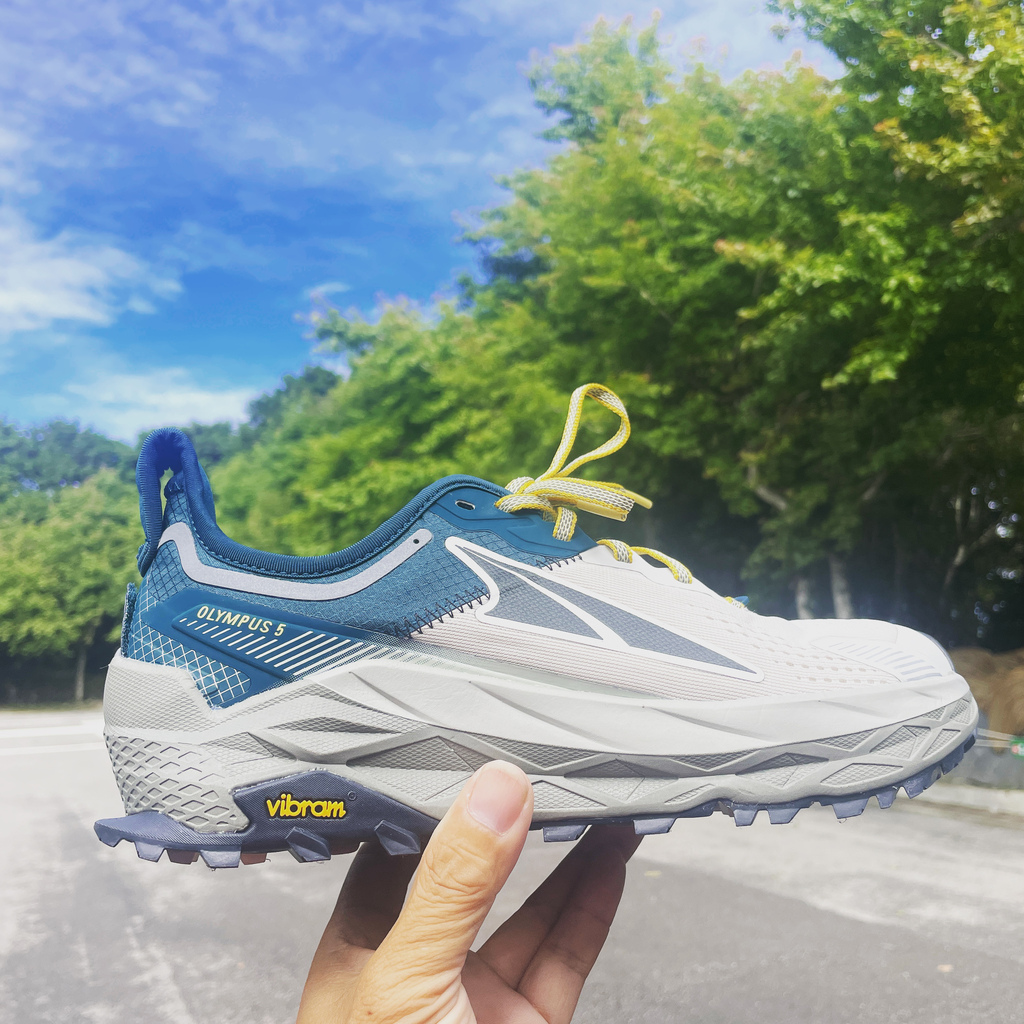 [越野鞋實測] Altra Olympus 5 全新體驗，宛