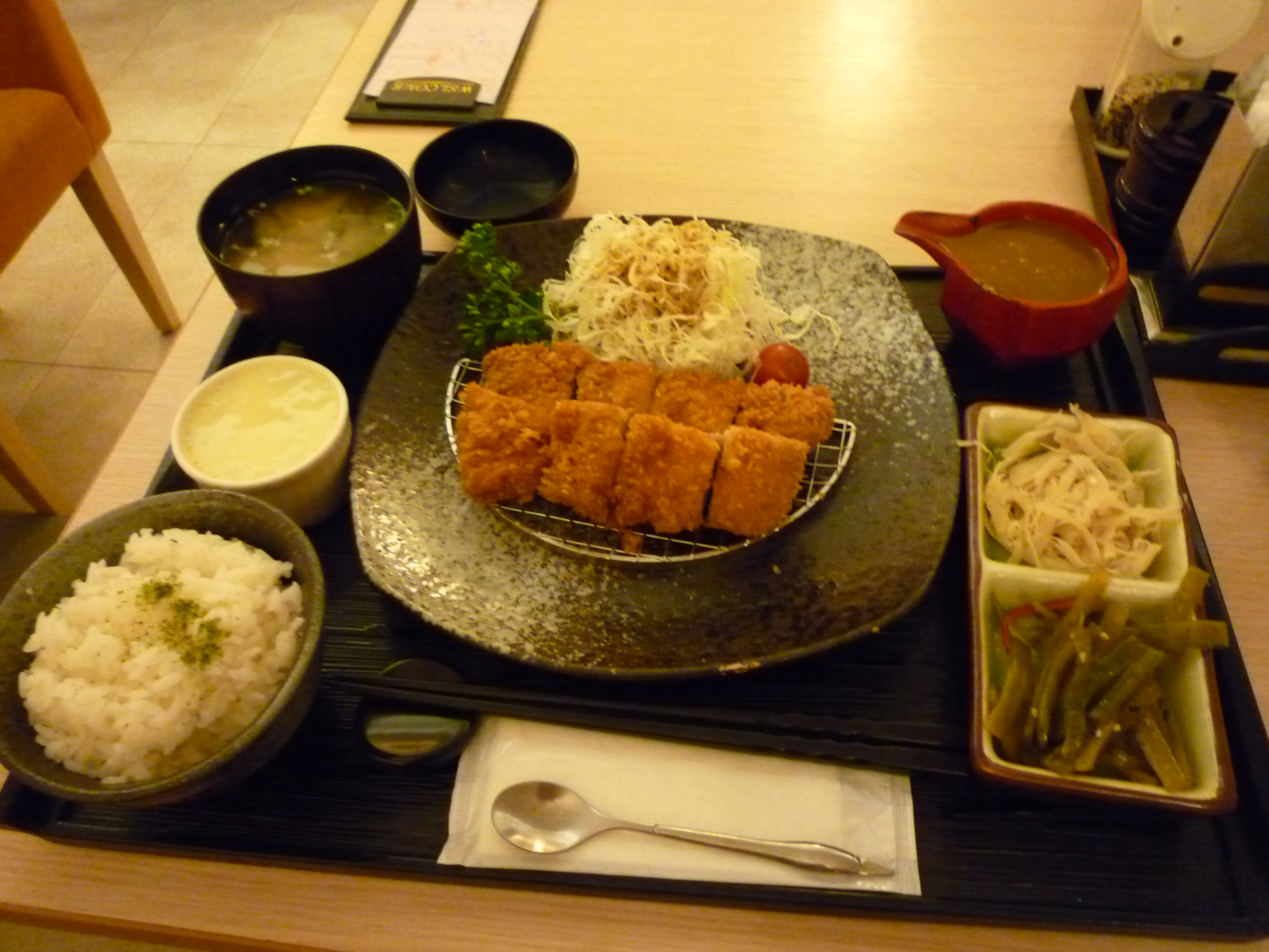 09.04.15那間食堂.JPG 09.04.15那間食堂.JPG