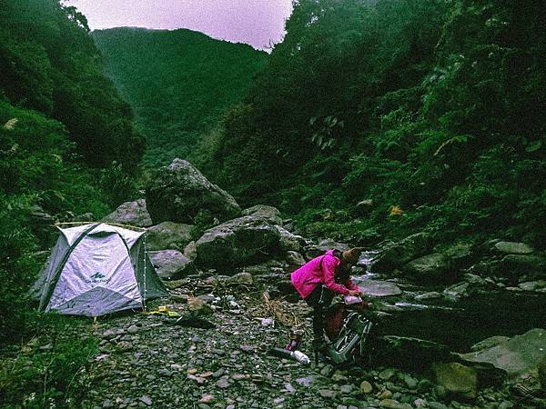 Caaammpinngg_210520_4-2.jpg Caaammpinngg_210520_4-2.jpg