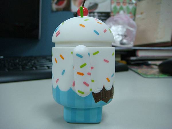 實話說我對於它為什麼會有香味覺得有些費解...XD