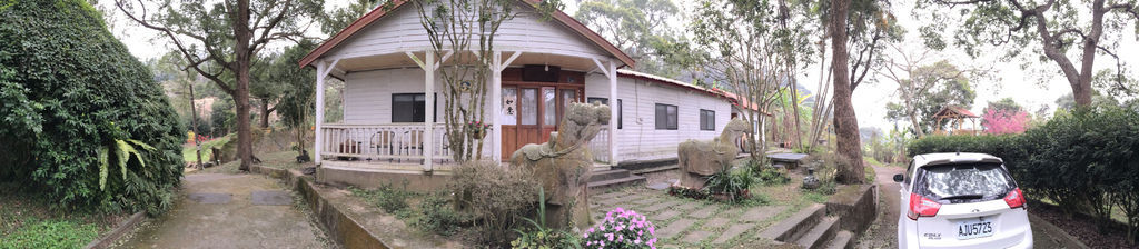 木屋全景 木屋全景