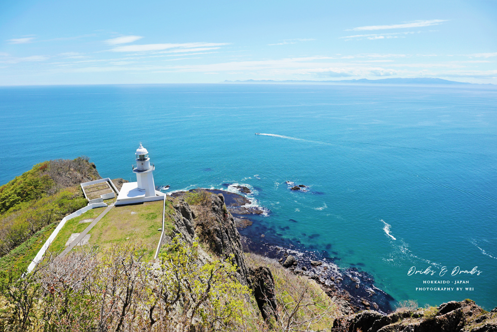 北海道室蘭八景地球岬一望無際的海平面 感受地球是圓的 燈塔 峭壁 戀人之鐘 Dribs Drabs 點點滴滴 痞客邦